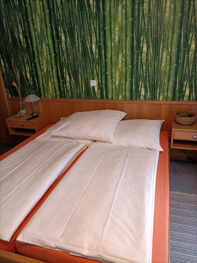 Hotel-Restaurant Babylon Dierdorf Екстер'єр фото